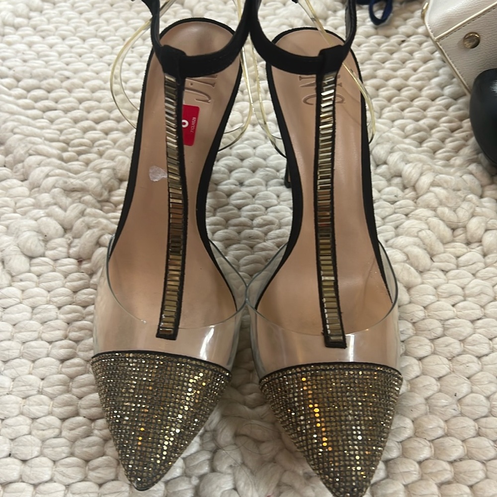 Stiletto gold and black sparkly heels. Women’s size 8